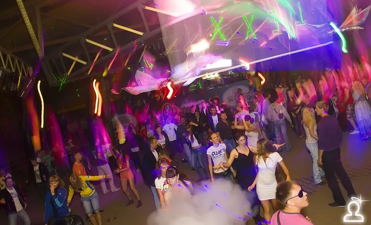 BUTTERFLY DJ SESSION 2011