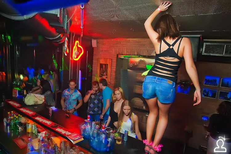 COME BACK TIME the BEACH SEASON / Dj MACARENKO