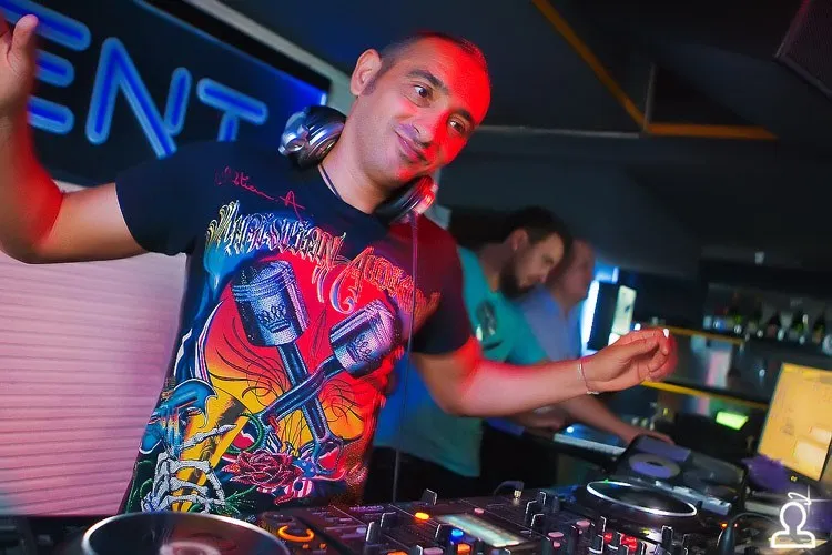 BEN DJ