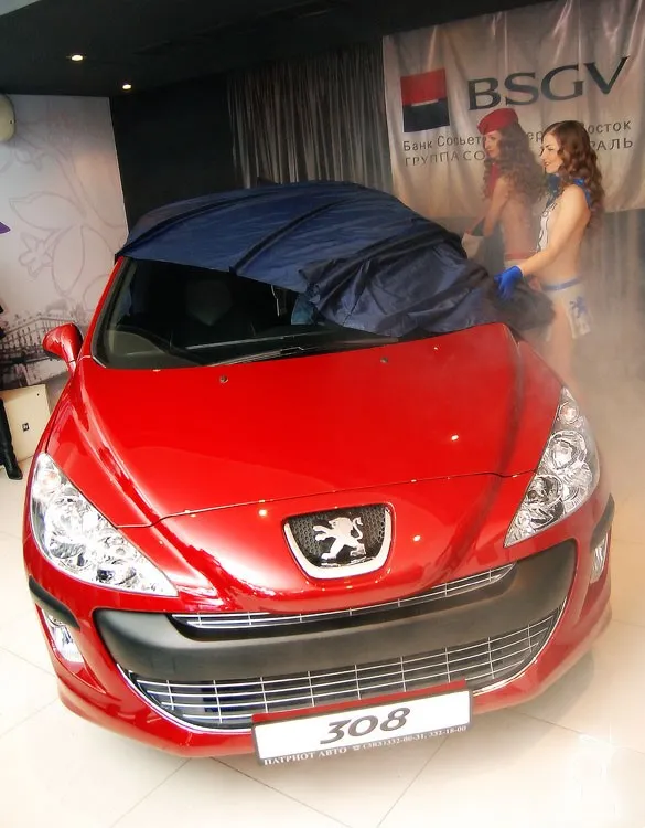 Показ от SFARZO, презентация Peugeot 308, 4007