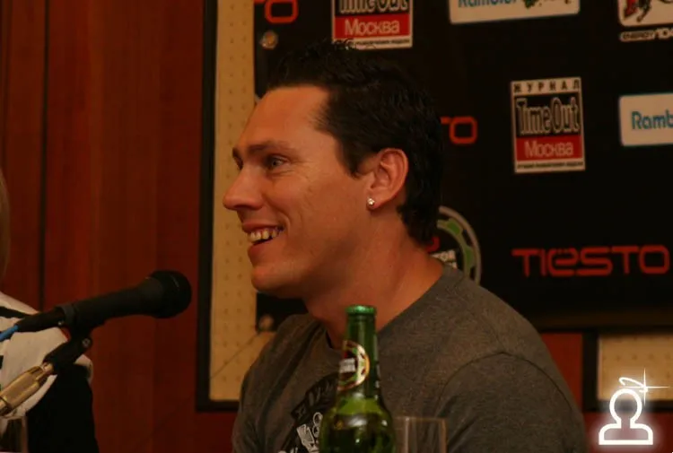 GLOBALCLUBBING Year: Ноябрь Tiesto