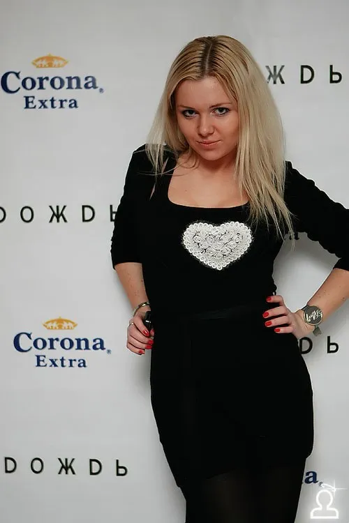 CORONA EXTRA PARTY 2 / DIGITAL DOG ( London / UK )