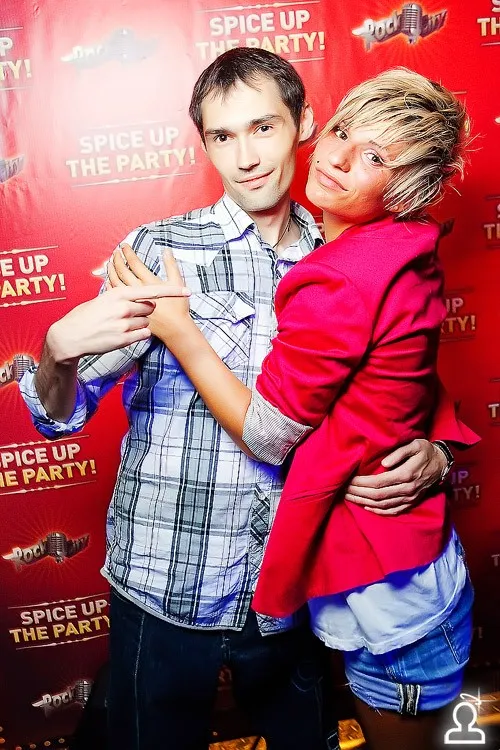 Spice up the party / DMC Simon