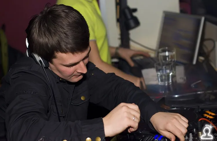 Dj Sergeev