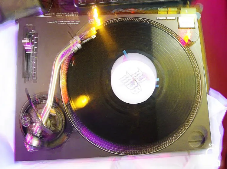 Dj Simon