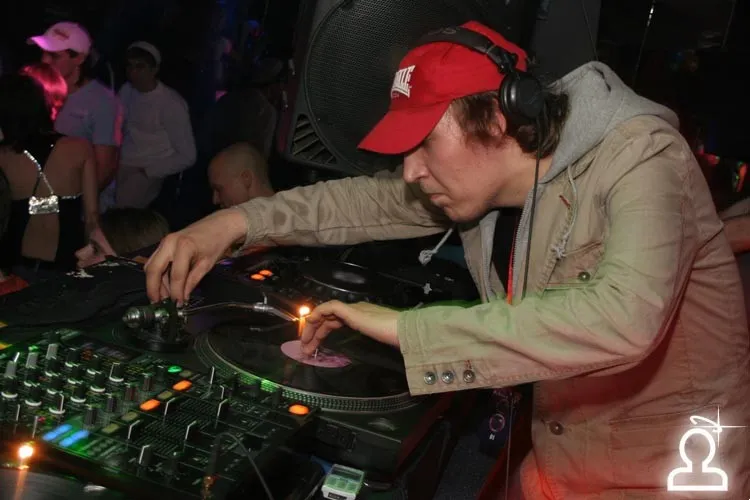 Achtung Party @ 4rooms (foto by VeRainy&Mikie)