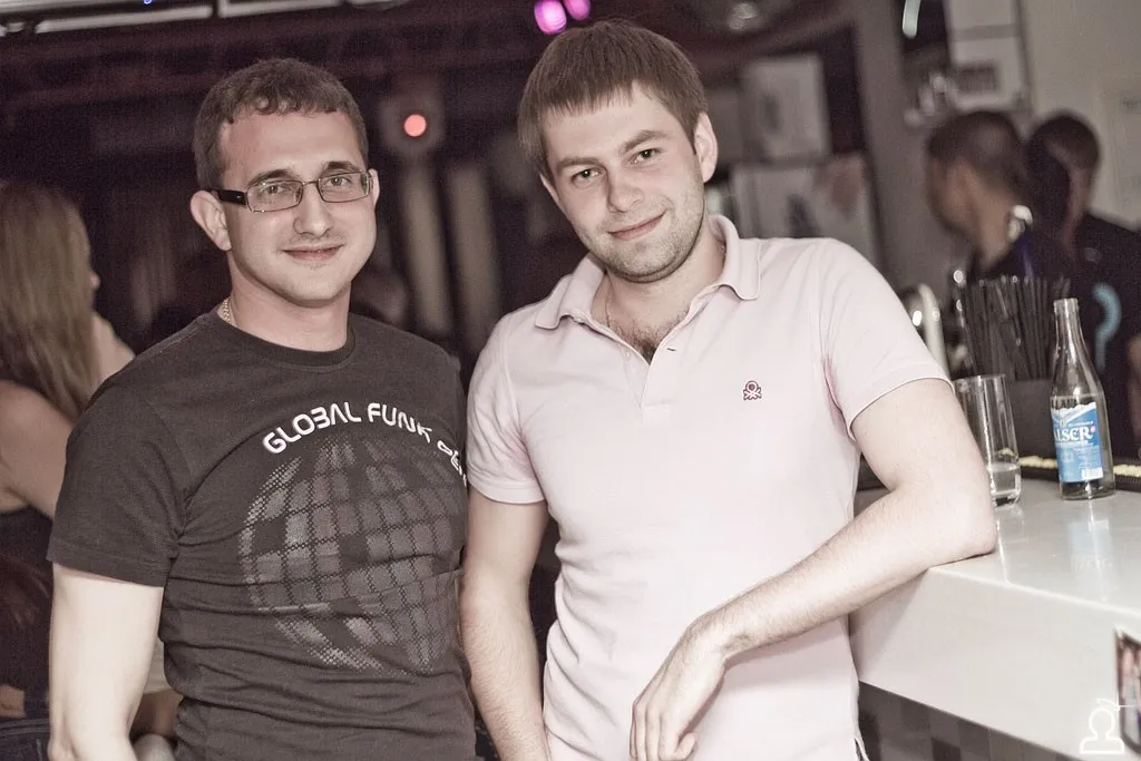 DOLG.OFF PARTY