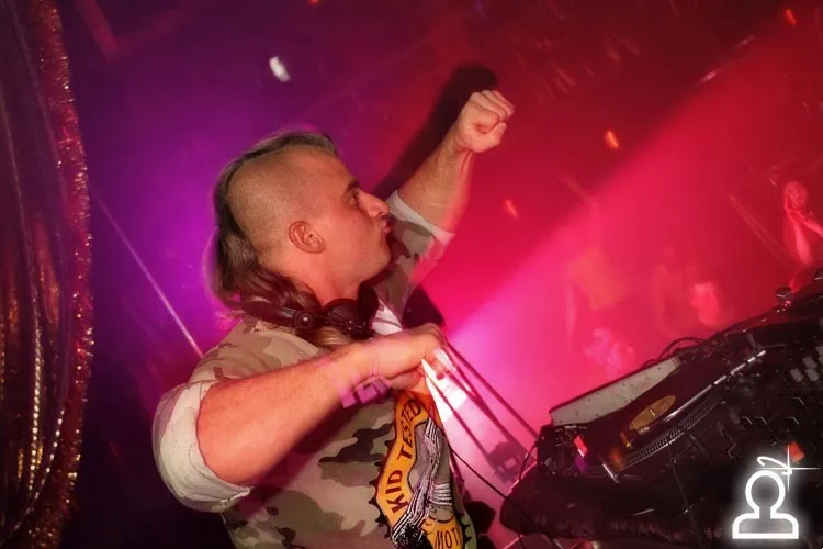 Dj Fashist @ Opera (foto by VeRainy&Mikie)