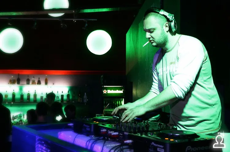 FIFA WORLD CUP PARTY: RUSSIA-SLOVENIA