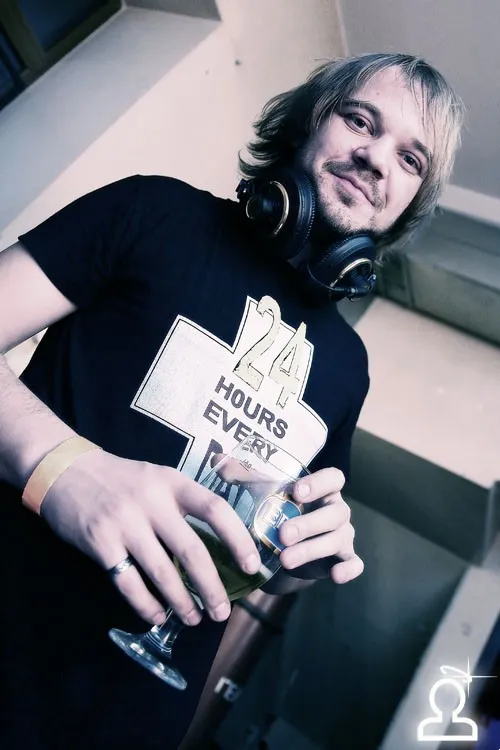 TOUR DE TRANCE 10