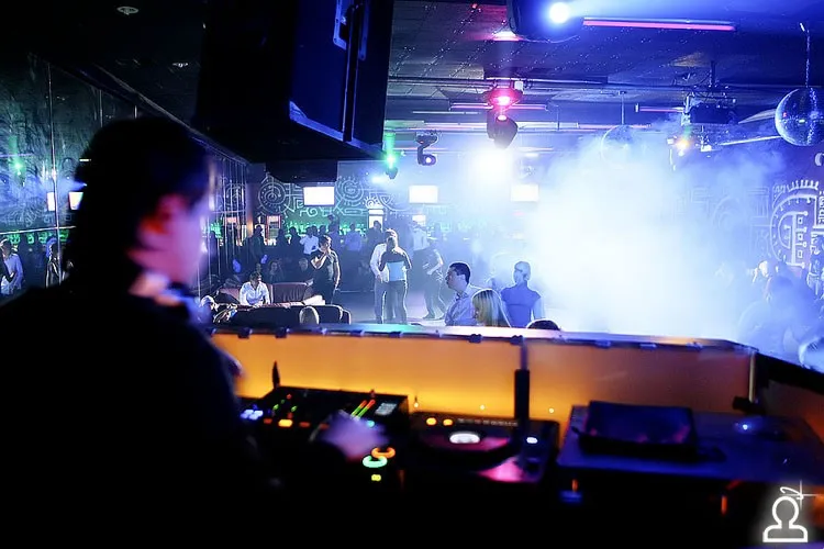 Dj Katrin VESNA