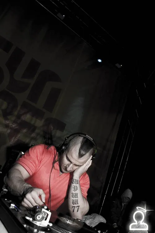 Sunvibes 2008 /манящие вибрации луны