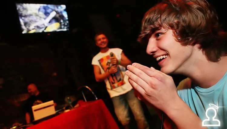 Dj Simon