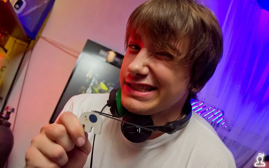 Люк at me