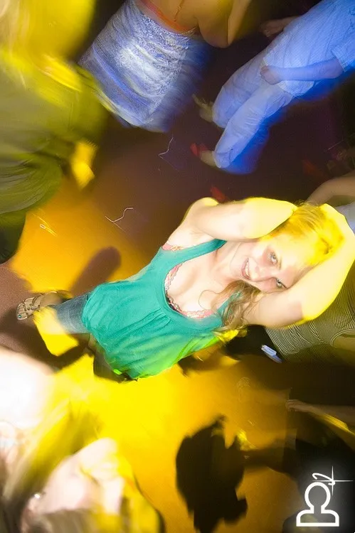 DANCE PARTY / dj Vitalik Vitamin