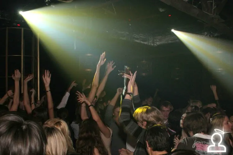 Grand Open/ Dj Smash, Dj She