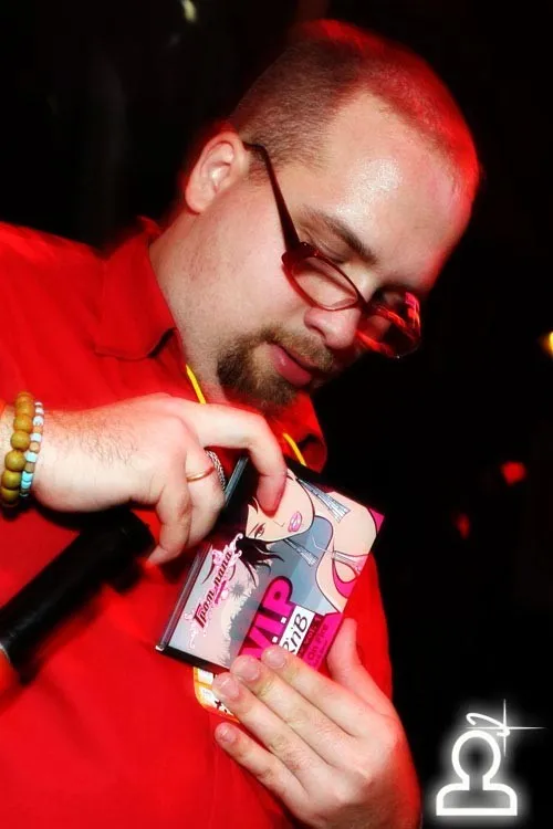 Dj Simon
