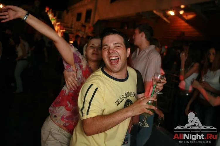 WEST`S COAST PARTY