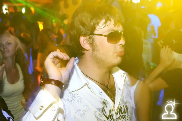 Pre-party Z16