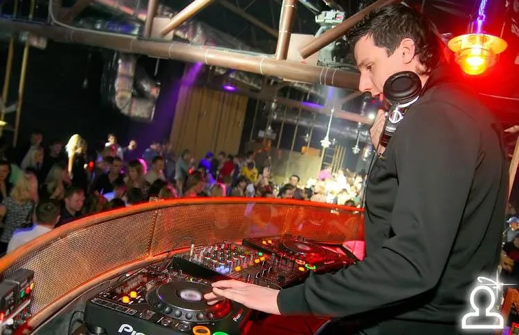 Dj Antonio