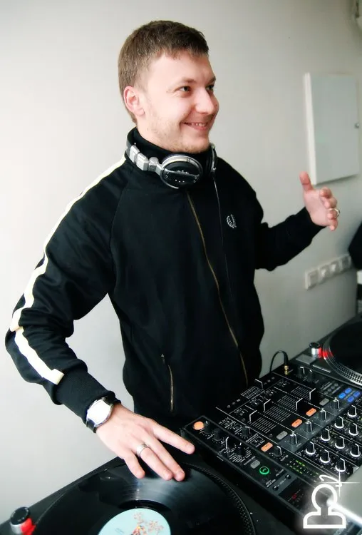 среды “CUTTY BEATS” / DJ Штакет aka LA