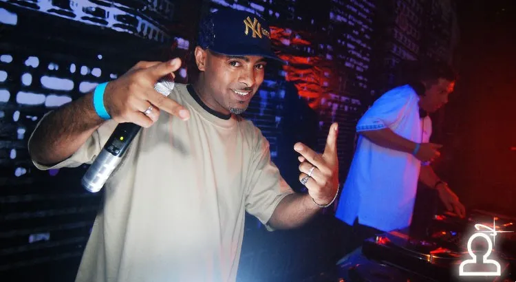 Dj DeLight & MC Saeed