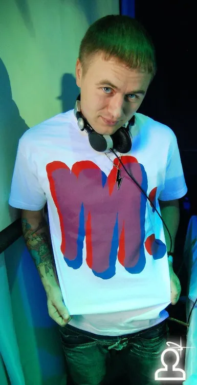 Dj Simon