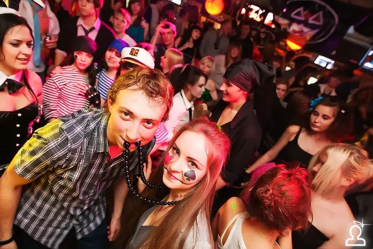 Halloween - Охотники за вампирами