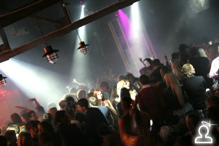 Grand Open/ Dj Smash, Dj She