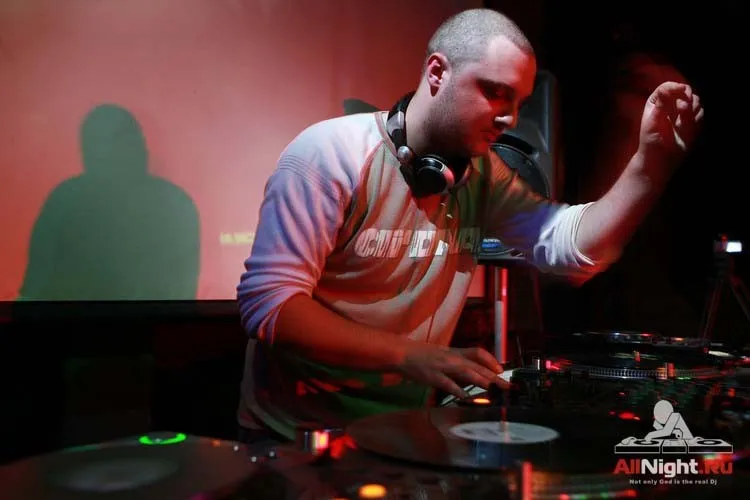 Dj Simon в Rock City