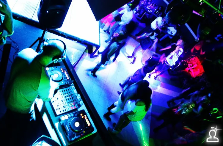 FIFA WORLD CUP PARTY: RUSSIA-SLOVENIA