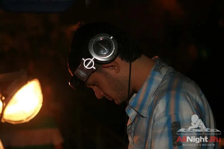 WEST`S COAST PARTY