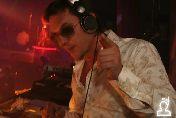 Dj Nil