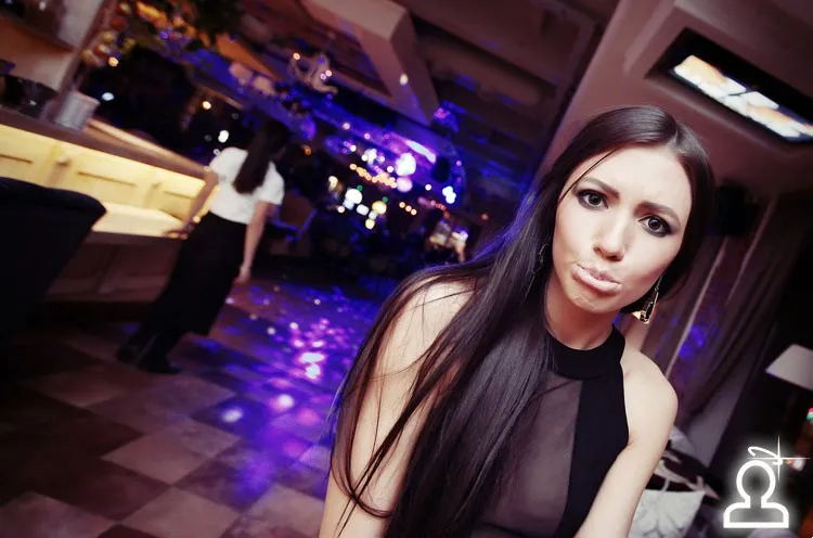 Dj Zharov