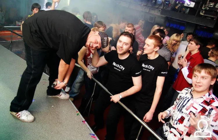 Dj Simon