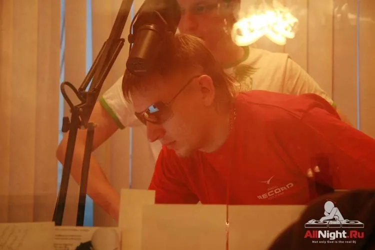 ProMusic - 1 год