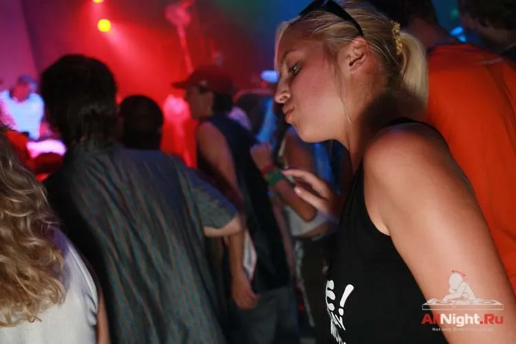 Rock City - DJ DEE LIGHT