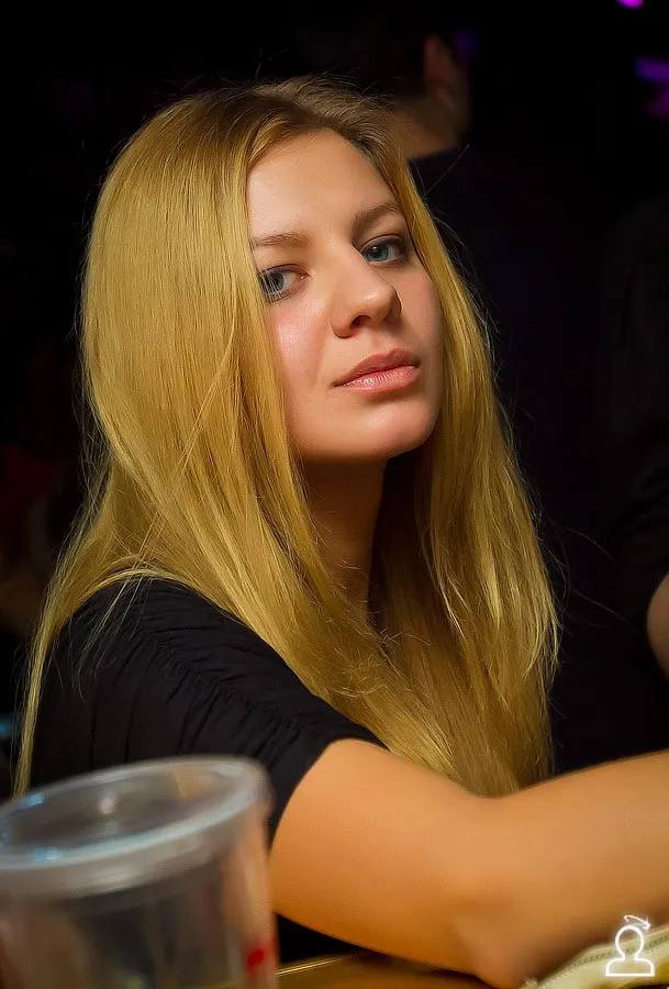 Красная помада