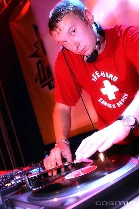 Dj Grad