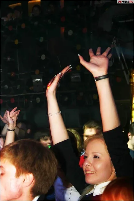 DJ Housekeeper (Zeppelin) & Monica Electronica (Голландия)