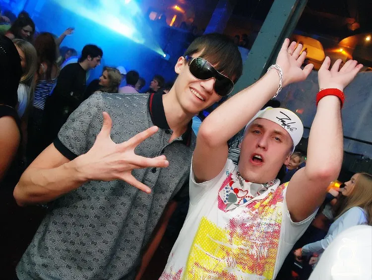 Dj Simon