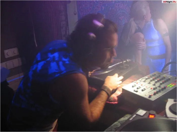 Dj Sergio Serrano (El Divino, IBIZA)