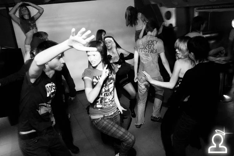 12 OZ. Party 2 - ЛИТРОВАЯ НОЧЬ