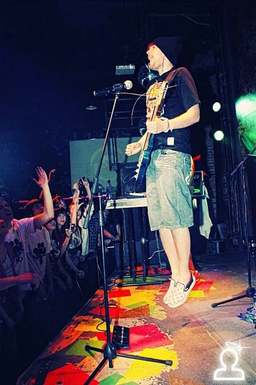 NOIZE MC