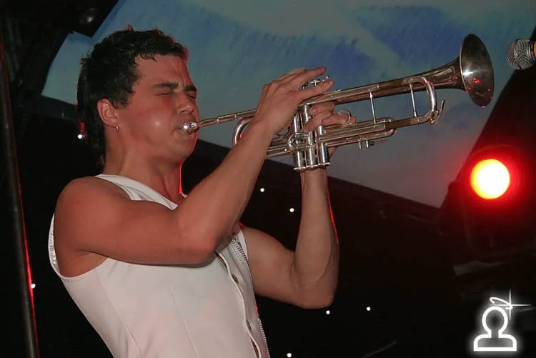 Clubbin` Freedom