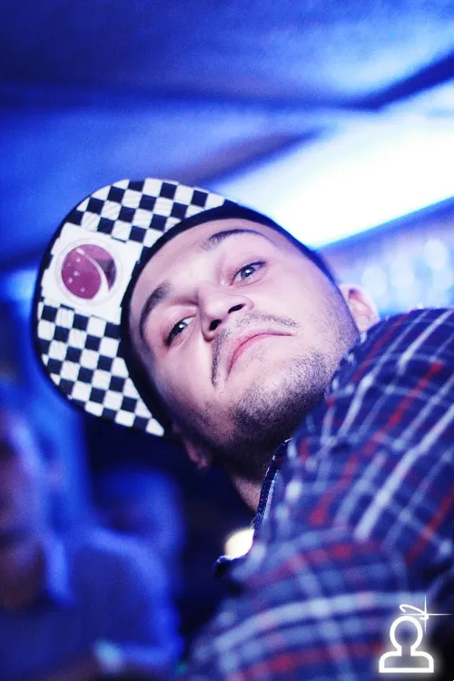 D&B ARENA / DJ BES