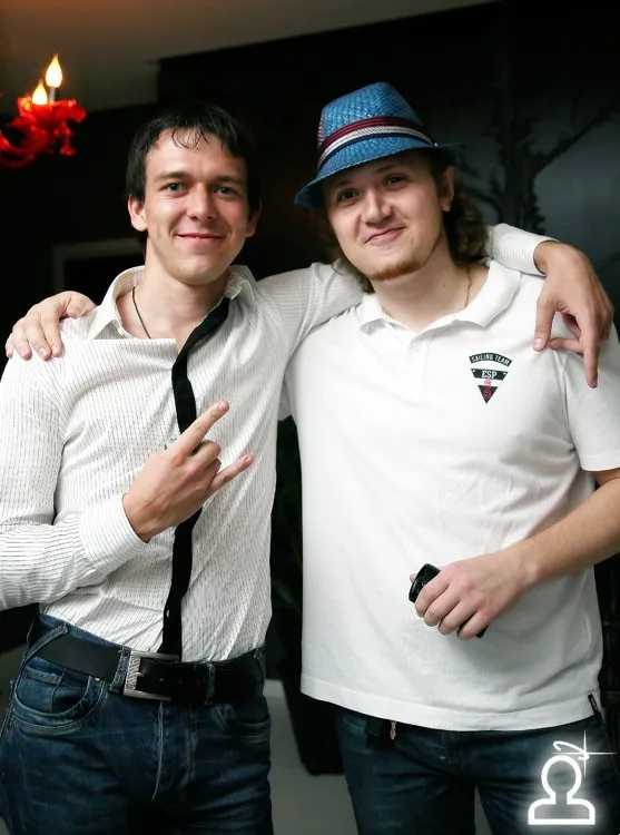 2Freak dj's - D'version!