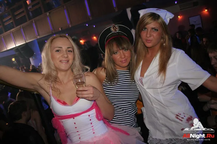 Halloween @ Base