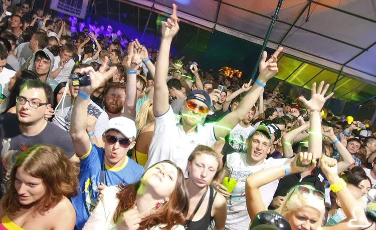 Preparty SunVibes 2012 / Main Floor