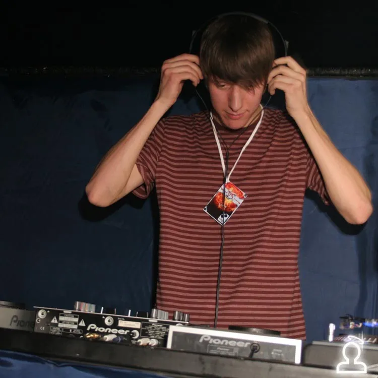 Techno vs. Trance @ 4Rooms (foto by Mikie)